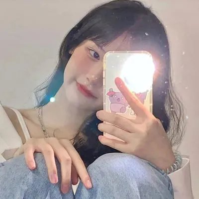 怕羞的黄莺